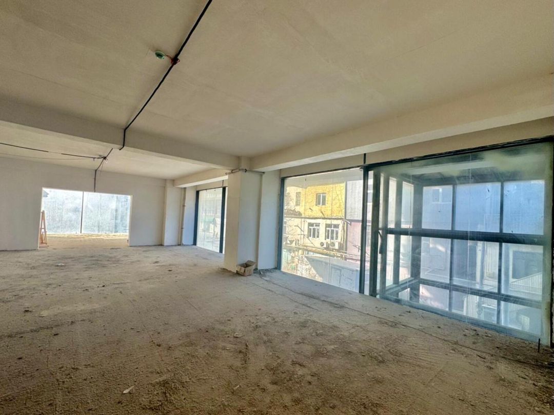 Satılır obyekt 740 m² — Əmlak, Bakı (9)