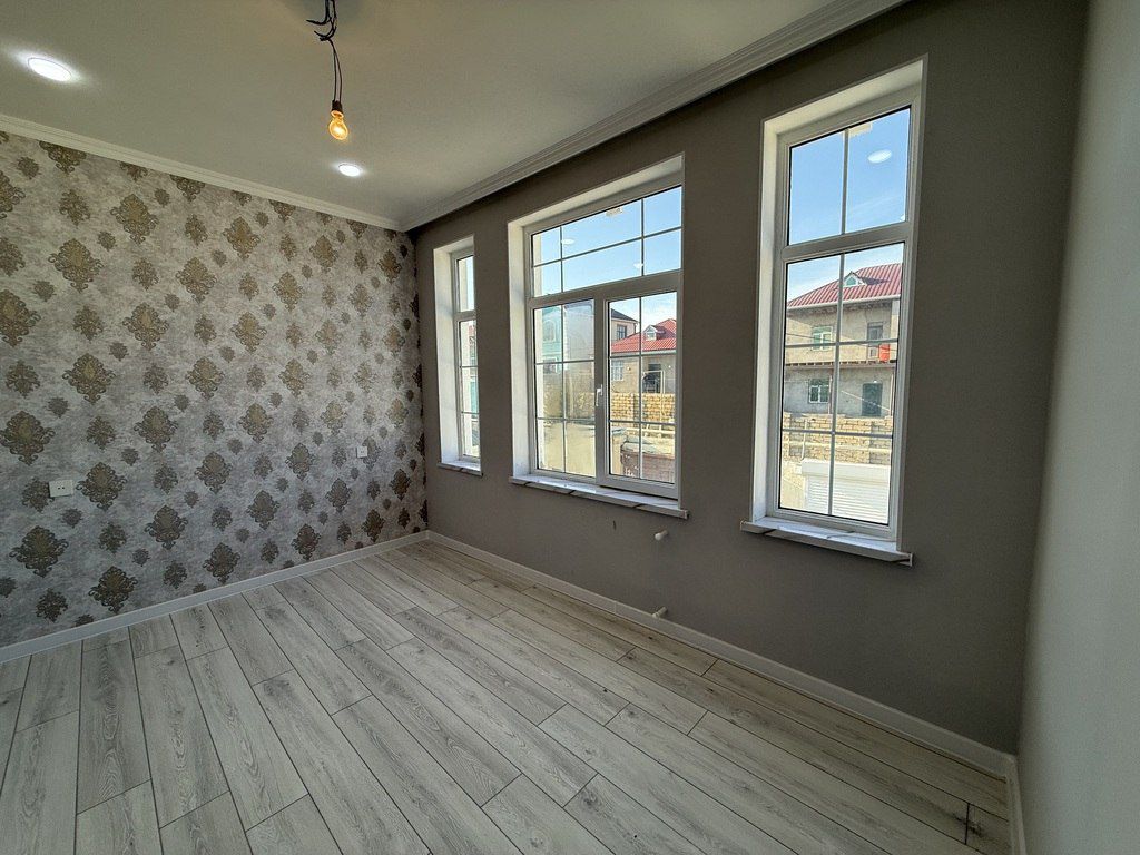 Satılır 4 otaqlı həyət evi/bağ evi 180 m² — Ev, villa, Bakı (5)