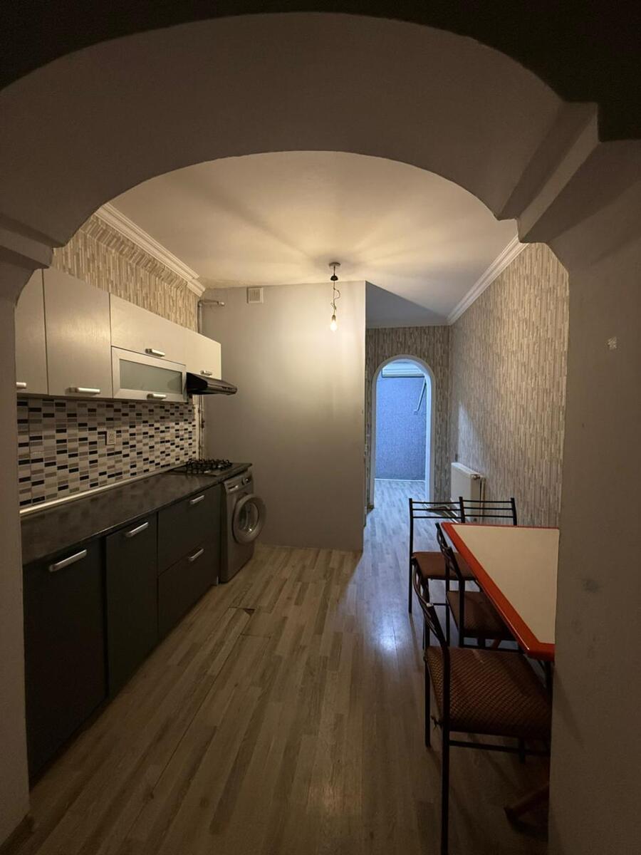 Satılır 2 otaqlı köhnə tikili 70 m² — Mənzil, Bakı (6)