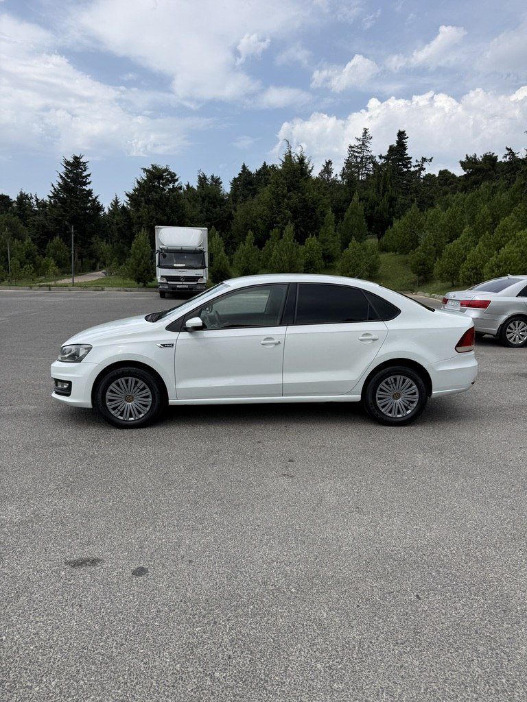 Volkswagen Polo, 1.6 L, 2019 il, 95 500 km — Avtomobillər, Bakı (3)