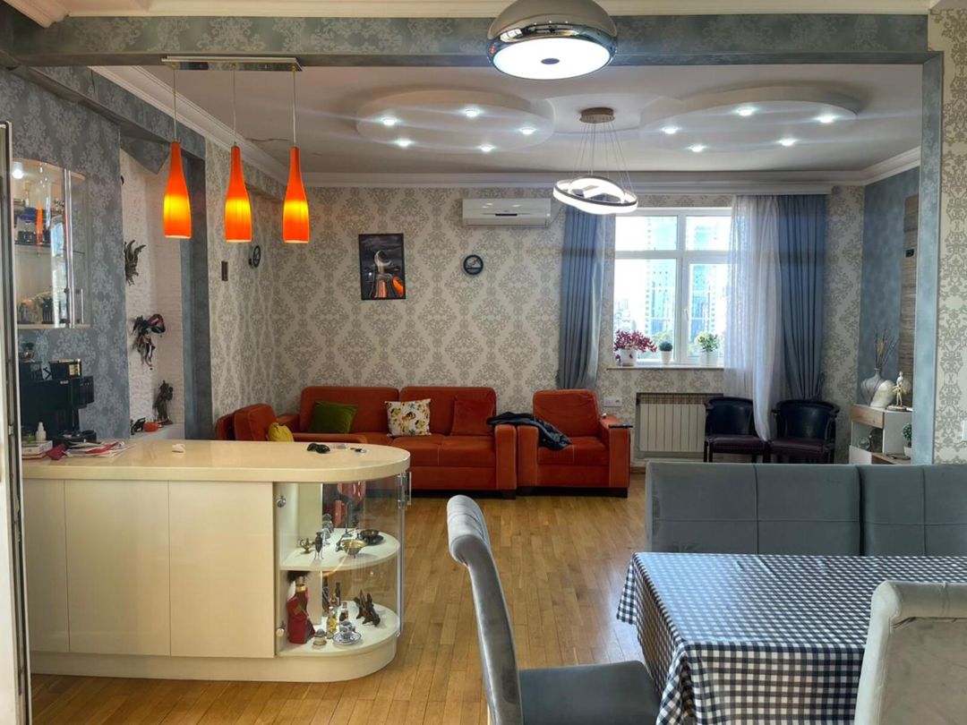 Satılır 2 otaqlı yeni tikili 90 m² — Mənzil, Bakı (2)