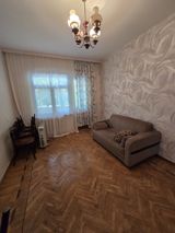 İcarəyə verilir 3 otaqlı köhnə tikili 75 m² — Nicat Bəy