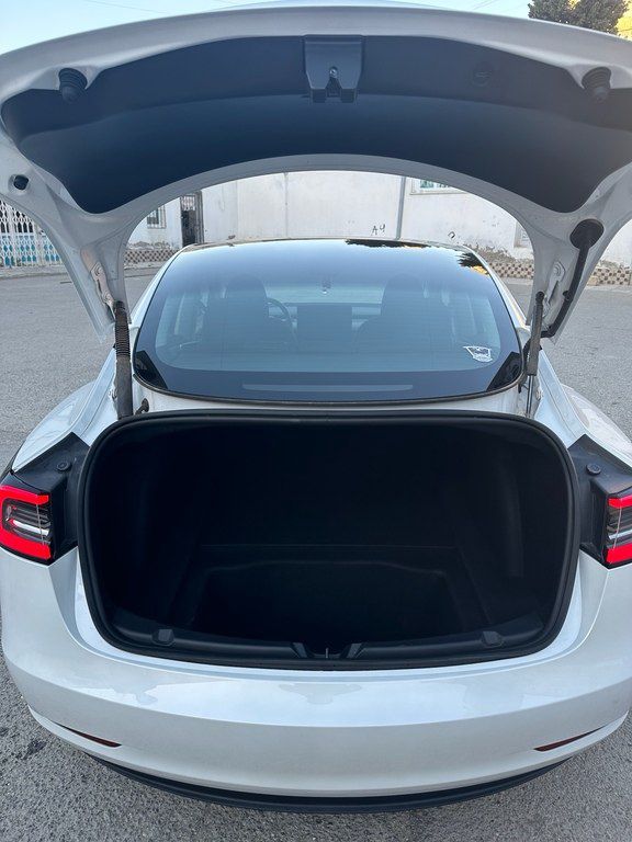 Tesla Model 3, 62 kWh, 2023 il, 22 000 km — Avtomobillər, Bakı (11)