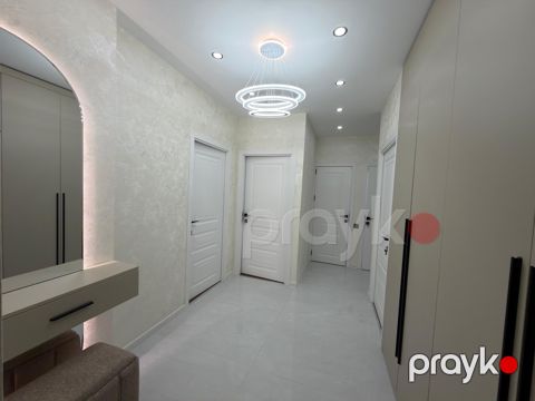 Satılır 3 otaqlı köhnə tikili 85 m²