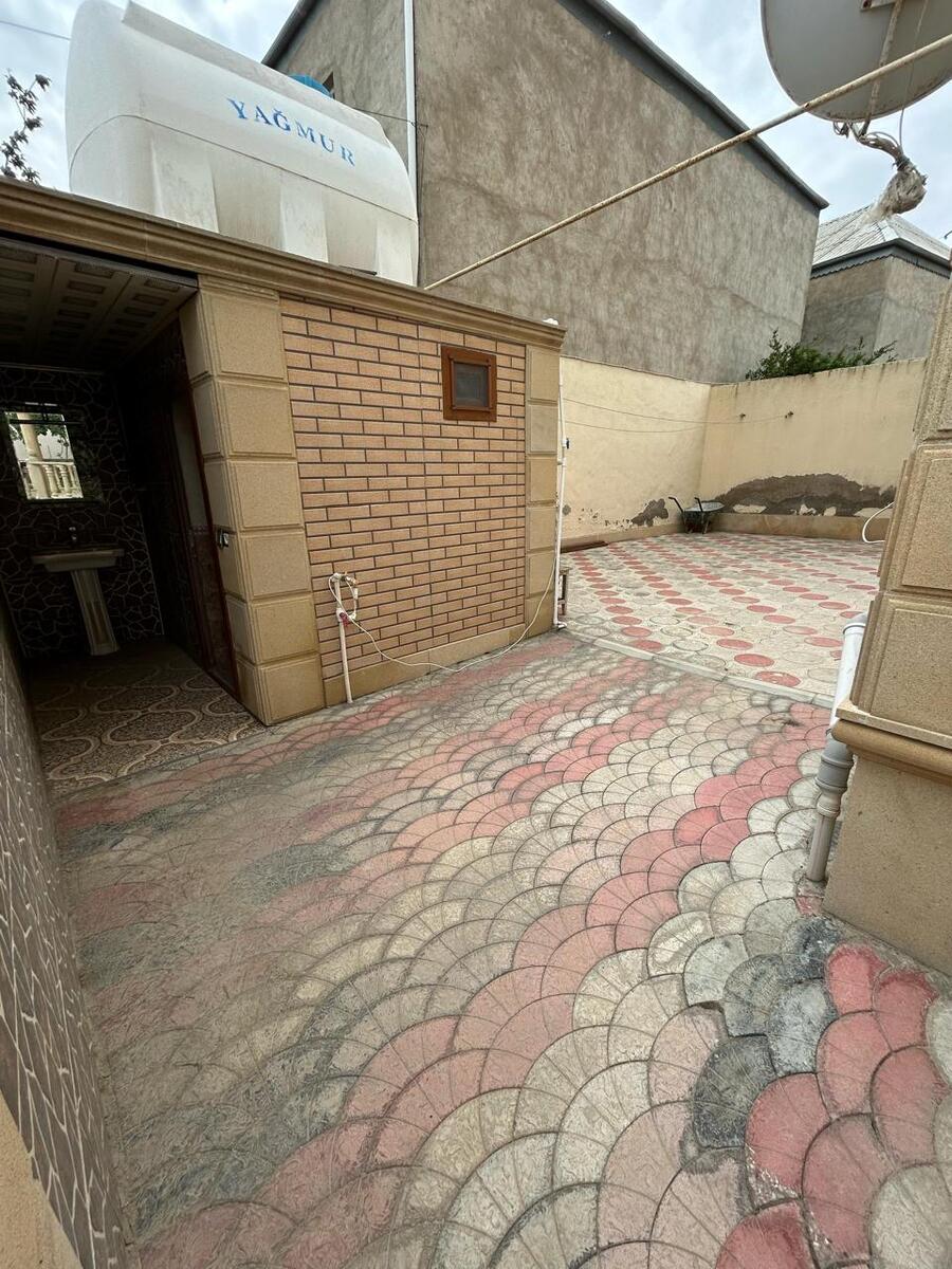 Satılır 4 otaqlı həyət evi/bağ evi 200 m² — Ev, villa, Bakı (9)