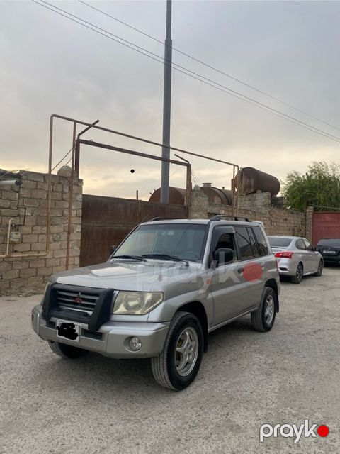 Mitsubishi Pajero io, 1.8 L, 1999 il, 255 000 km
