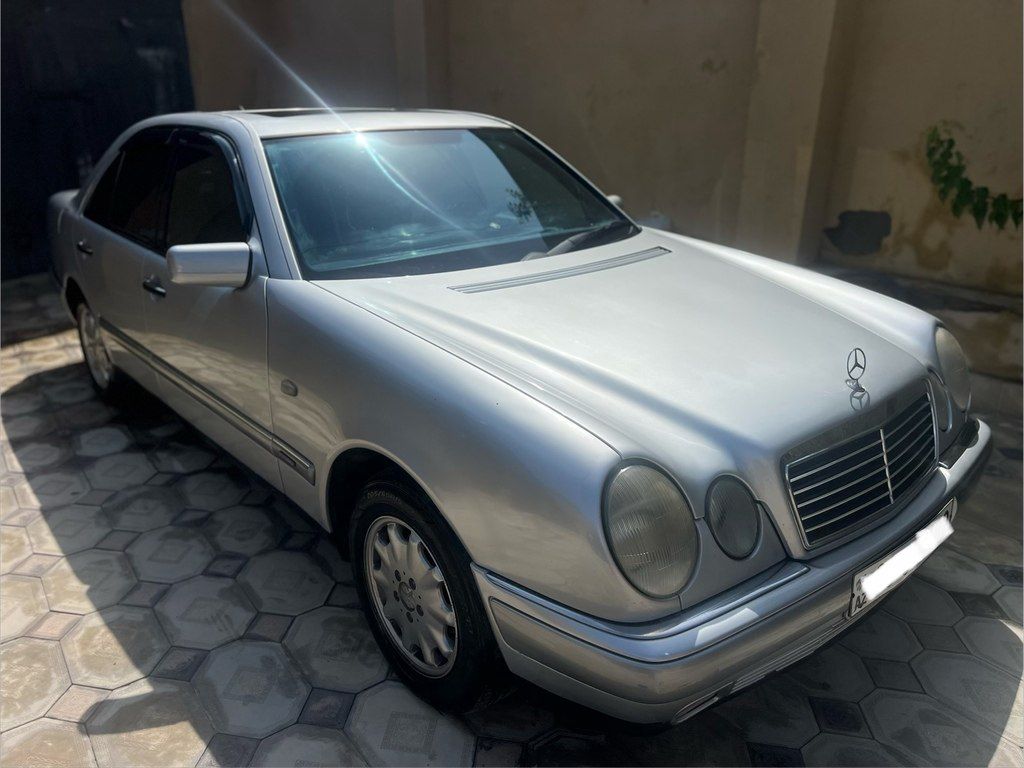 Mercedes E 230, 2.3 L, 1996 il, 214 521 km — Avtomobillər, Bakı (2)