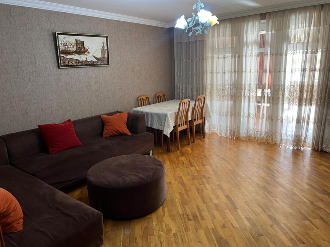 Satılır 3 otaqlı köhnə tikili 104 m² — Mənzil, Bakı (5)