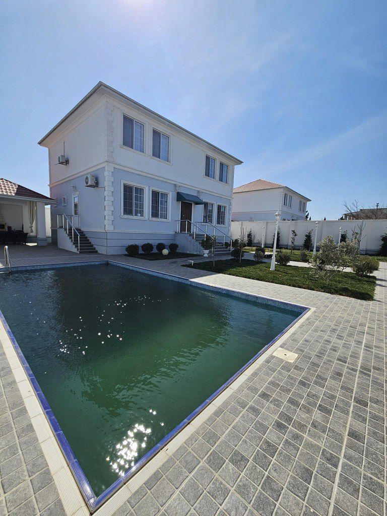 Satılır 4 otaqlı həyət evi/bağ evi 240 m² — Ev, villa, Bakı (4)