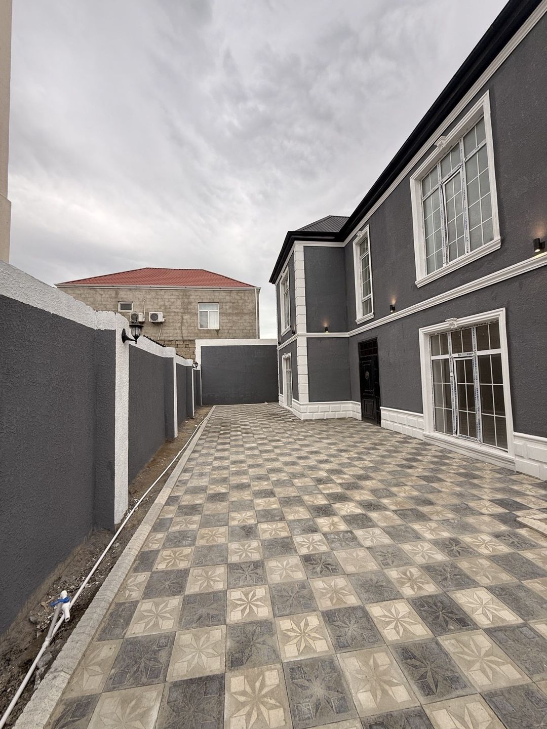 Satılır 7 otaqlı həyət evi/bağ evi 200 m² — Ev, villa, Bakı (3)