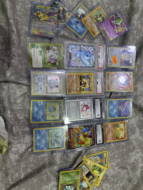 Pokemon kartları — Bakı