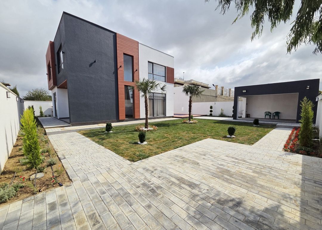 Satılır 5 otaqlı həyət evi/bağ evi 250 m² — Ev, villa, Bakı (2)