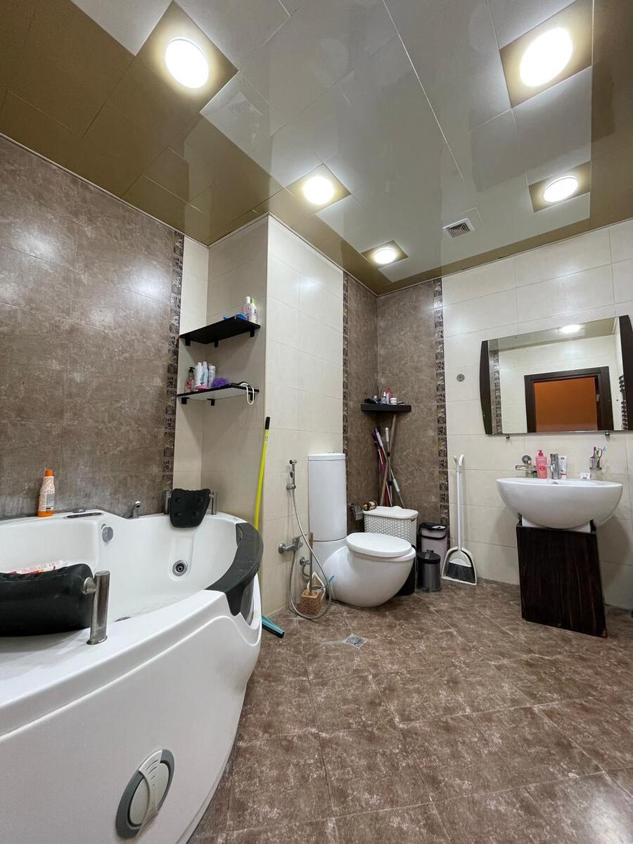 Satılır 4 otaqlı yeni tikili 198 m² — Mənzil, Bakı (8)