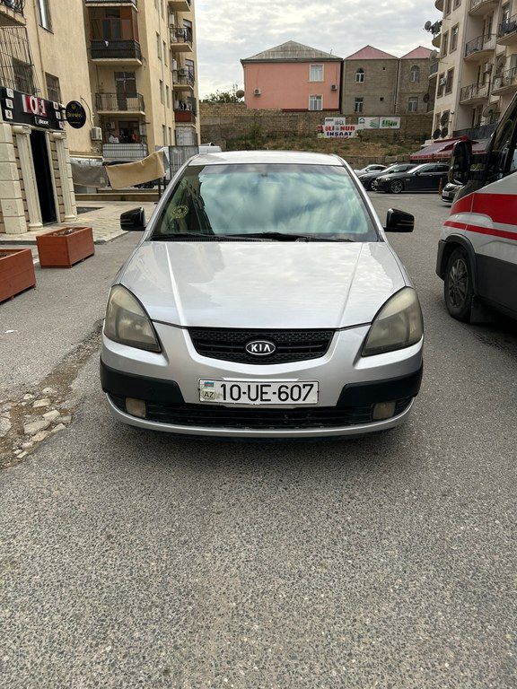 Kia Rio, 1.4 L, 2005 il, 327 000 km — Avtomobillər, Bakı (9)