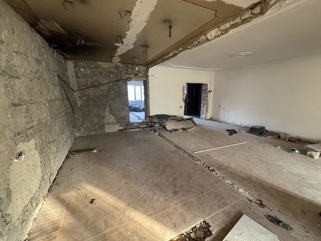 Satılır obyekt 135 m² — Əmlak, Bakı (2)