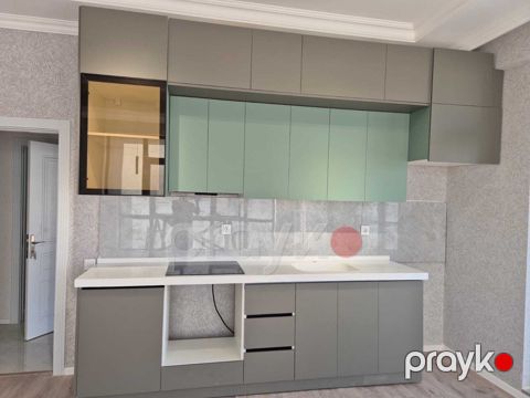 İcarəyə verilir 3 otaqlı yeni tikili 95 m²
