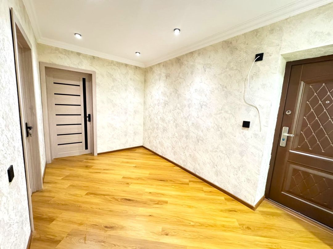 Satılır 3 otaqlı köhnə tikili 60 m² — Mənzil, Bakı (8)