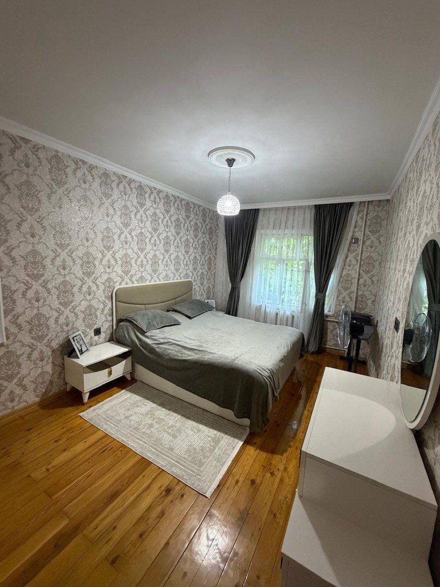 Satılır 4 otaqlı köhnə tikili 90 m² — Mənzil, Bakı (10)