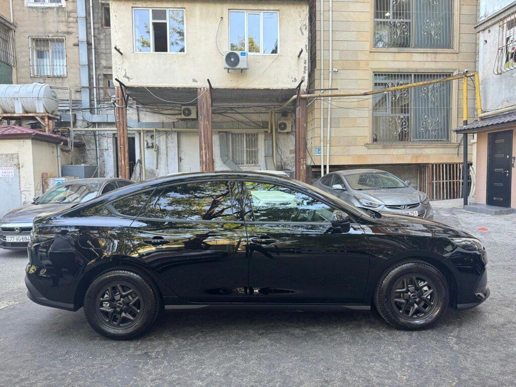 BYD Seal 05, 1.5 L, 15.87 kWh, 2025 il, 8 000 km — Avtomobillər, Bakı (8)