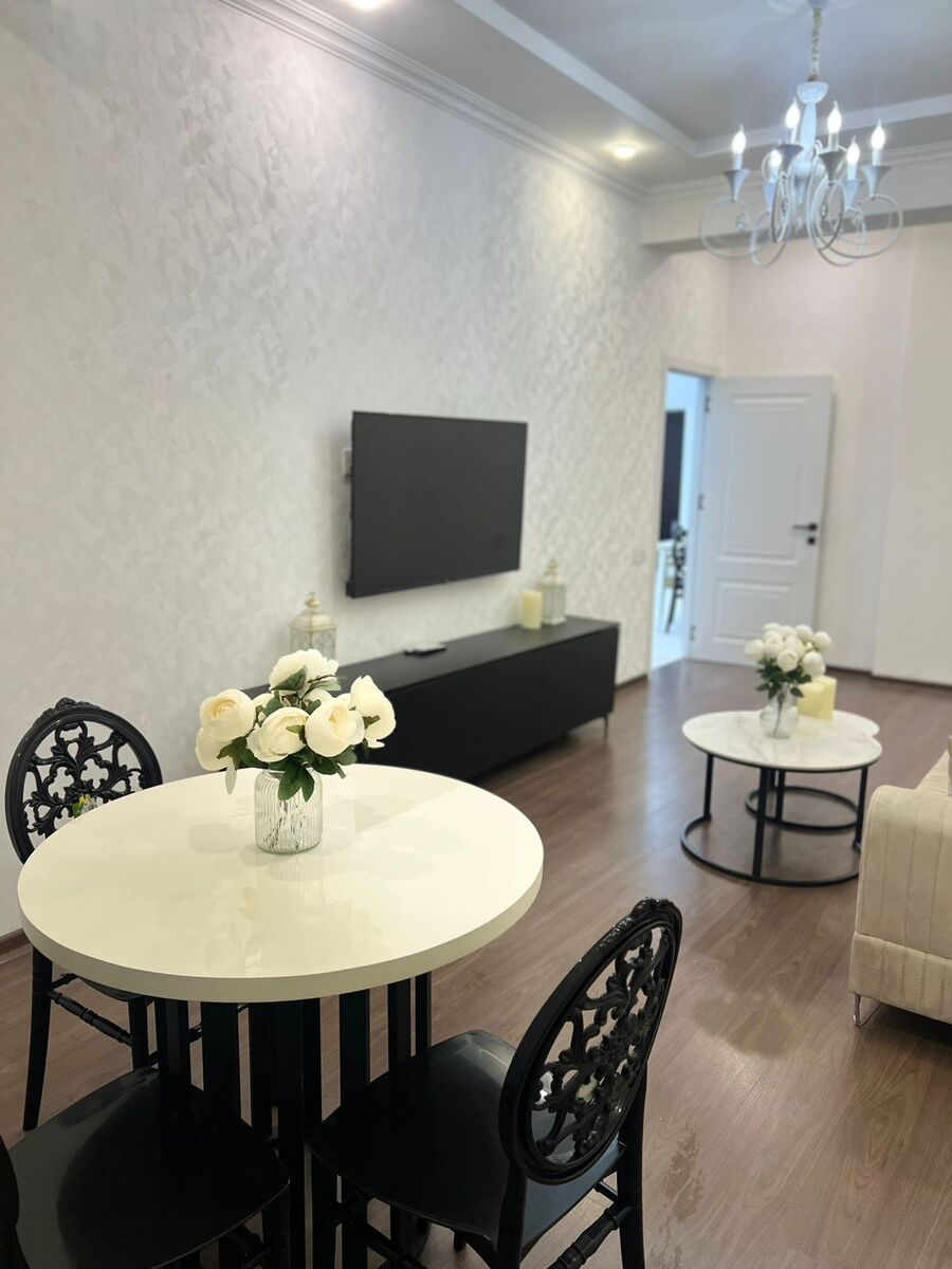 İcarəyə verilir 2 otaqlı yeni tikili 70 m² — Mənzil, Bakı (7)