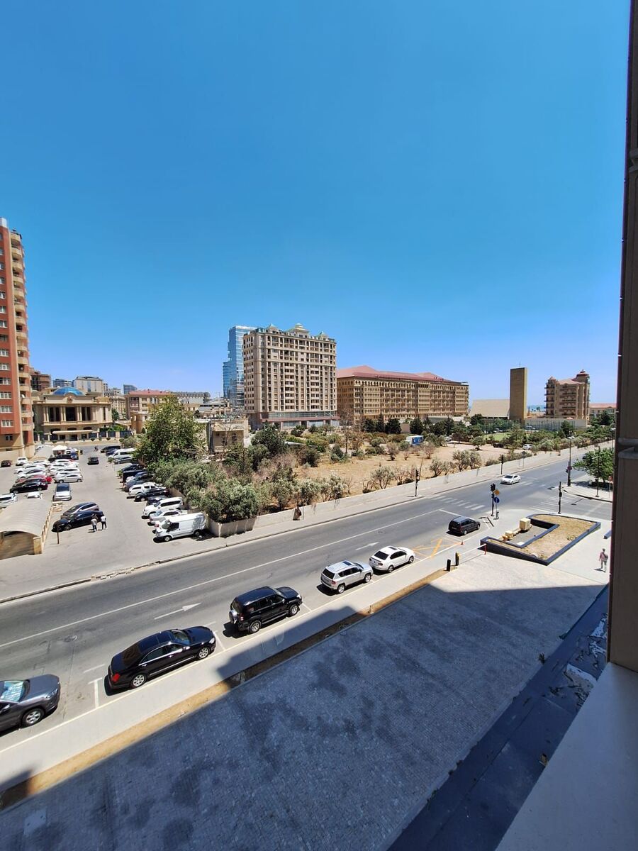 Satılır 2 otaqlı yeni tikili 70 m² — Mənzil, Bakı (5)