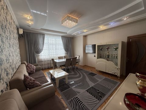 Satılır 2 otaqlı yeni tikili 90 m² — Bakı