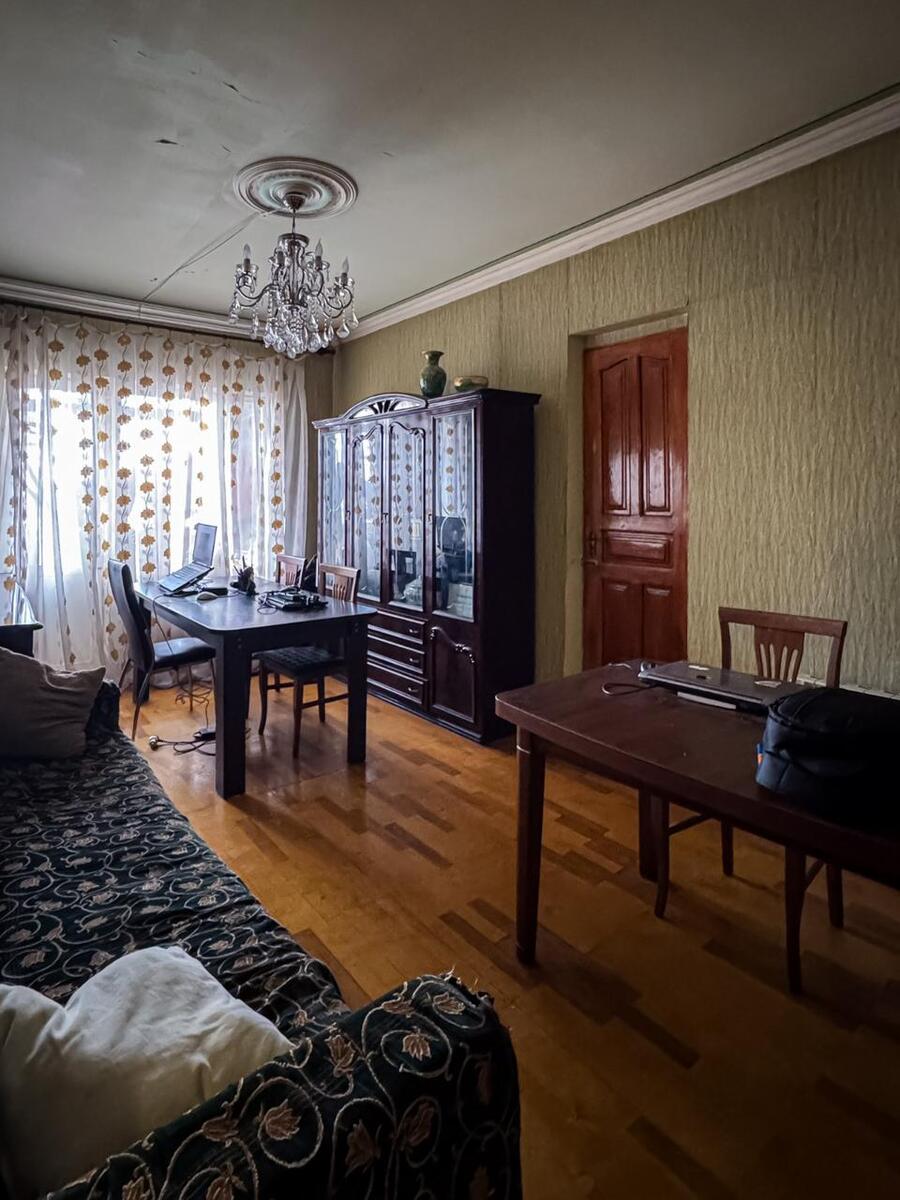Satılır 4 otaqlı köhnə tikili 100 m² — Mənzil, Bakı (2)