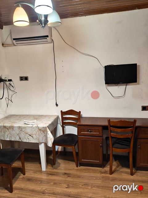 İcarəyə verilir 1 otaqlı köhnə tikili 24 m²