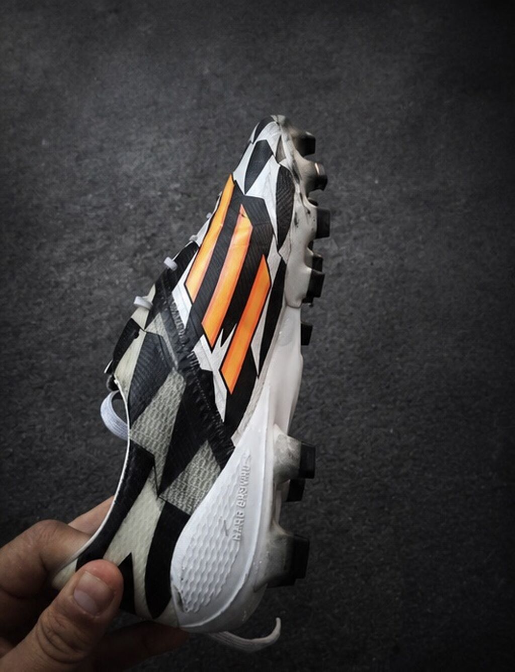 Super ideal veziyyetde adidas butsu orginal 41 razmer 1 defe geyinilib — İdman və istirahət, Bakı (4)
