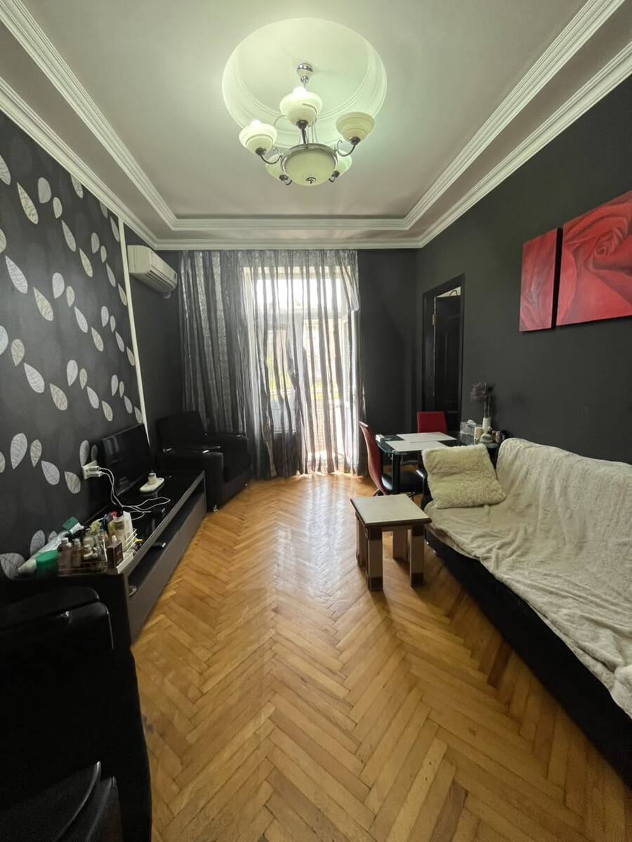 Satılır 2 otaqlı köhnə tikili 42 m² — Mənzil, Bakı (9)