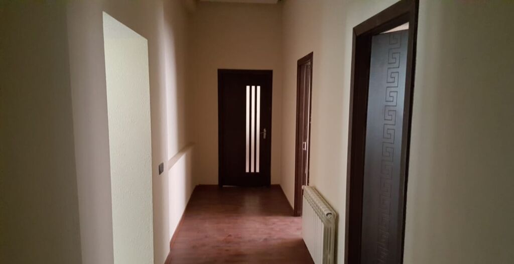 İcarəyə anbar sahəsi 1450 kvm,hundurluk 6.5 m, 2 mərtəbə Ofis binasi — Əmlak, Bakı (6)
