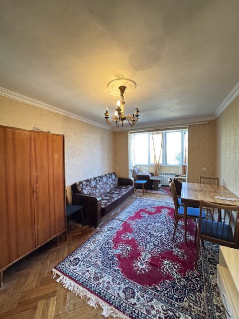 Satılır 2 otaqlı köhnə tikili 50 m² — Bakı