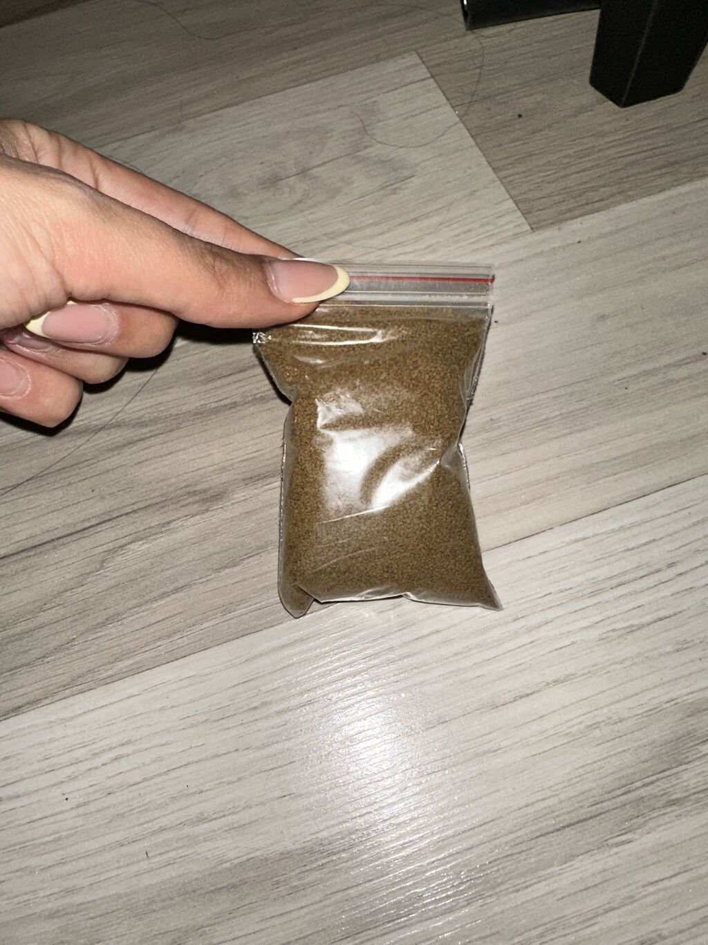Ciyərli balıq yemi, istifadə olunmayıb. Alan günü balığım öldü deyə — Heyvanlar, Bakı