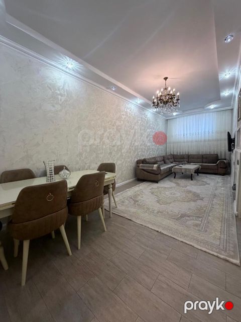 Satılır 4 otaqlı həyət evi/bağ evi 186 m²