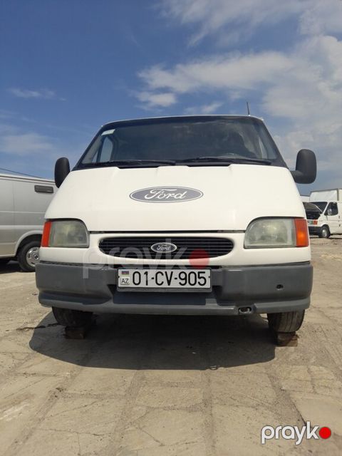 Ford Transit, 2.5 L, 2000 il, 378 500 km