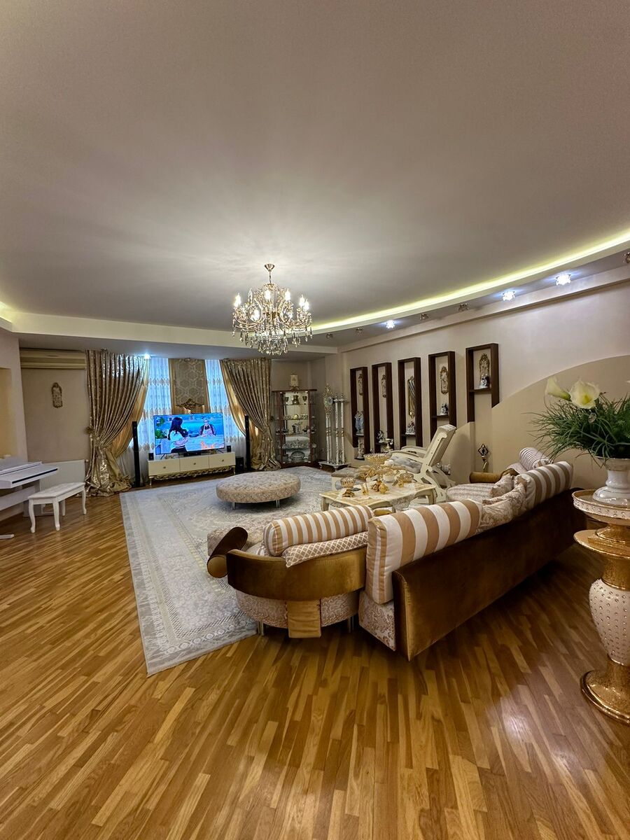 Satılır 3 otaqlı yeni tikili 185 m² — Mənzil, Bakı (4)