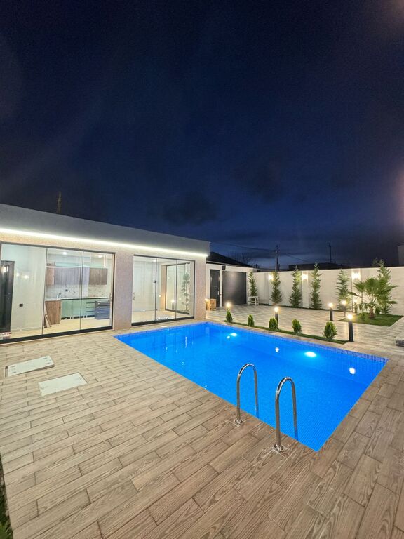 Satılır 4 otaqlı həyət evi/bağ evi 220 m² — Ev, villa, Bakı (3)