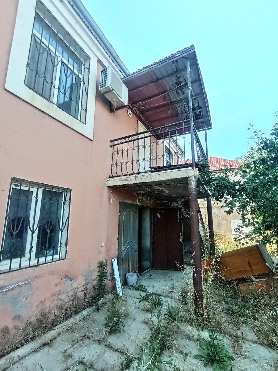 Satılır 4 otaqlı həyət evi/bağ evi 220 m² — Ev, villa, Bakı (5)