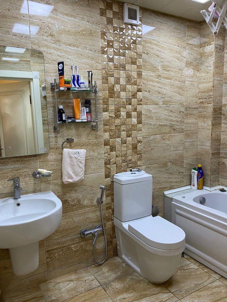 Satılır 4 otaqlı köhnə tikili 135 m² — Mənzil, Bakı (9)