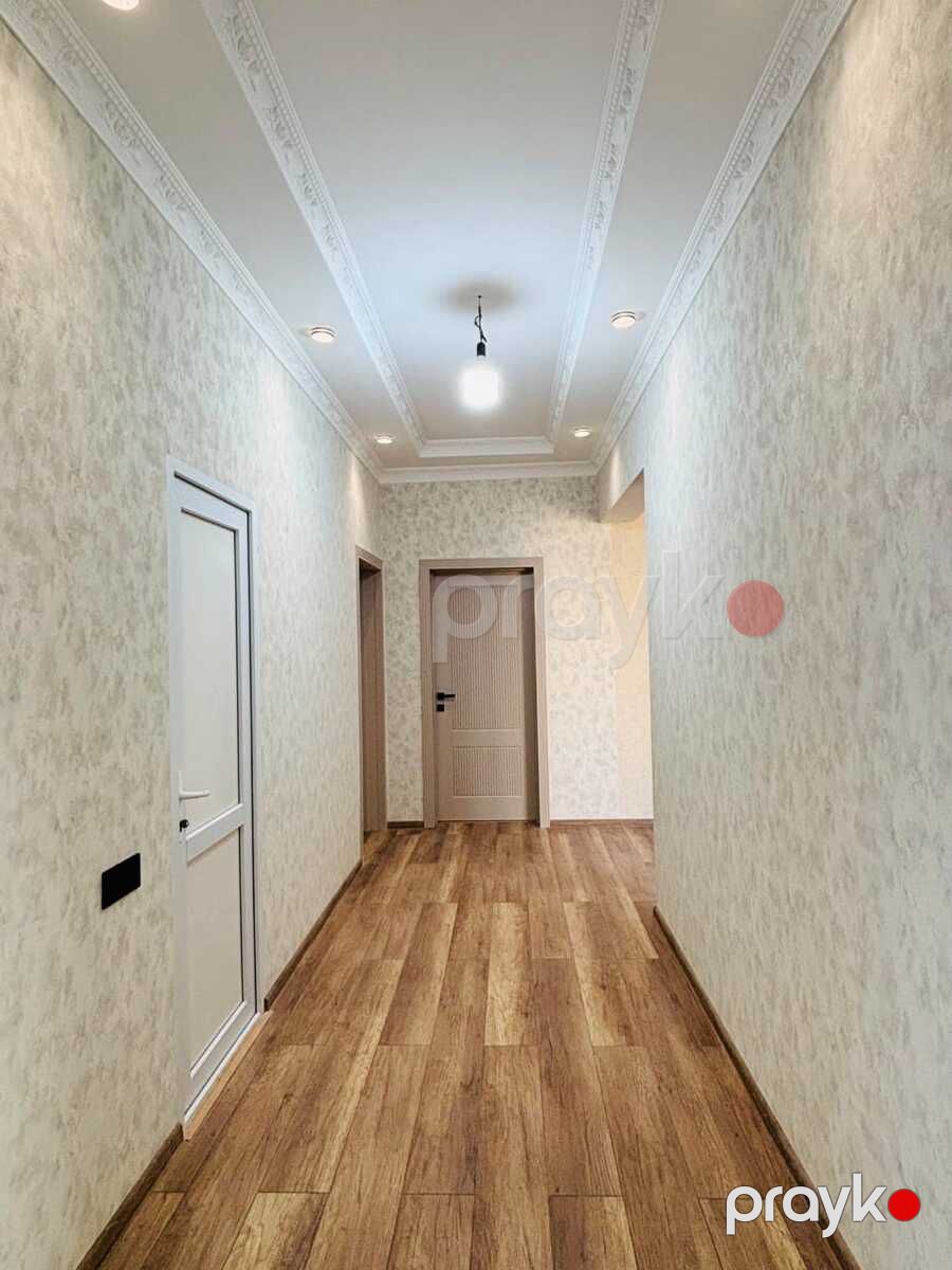Satılır 4 otaqlı həyət evi/bağ evi 200 m² — Ev, villa, Bakı (7)