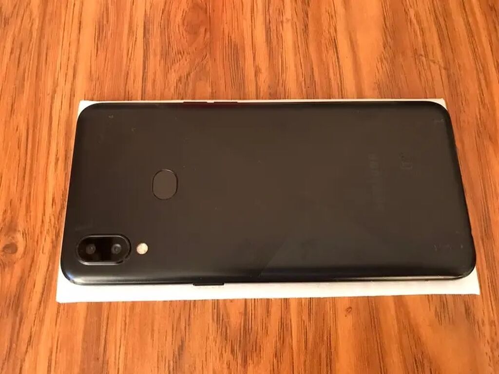 Samsung Galaxy A10s, 32 GB, rəng - Qara, İki sim kartlı — Samsung, Bakı (6)