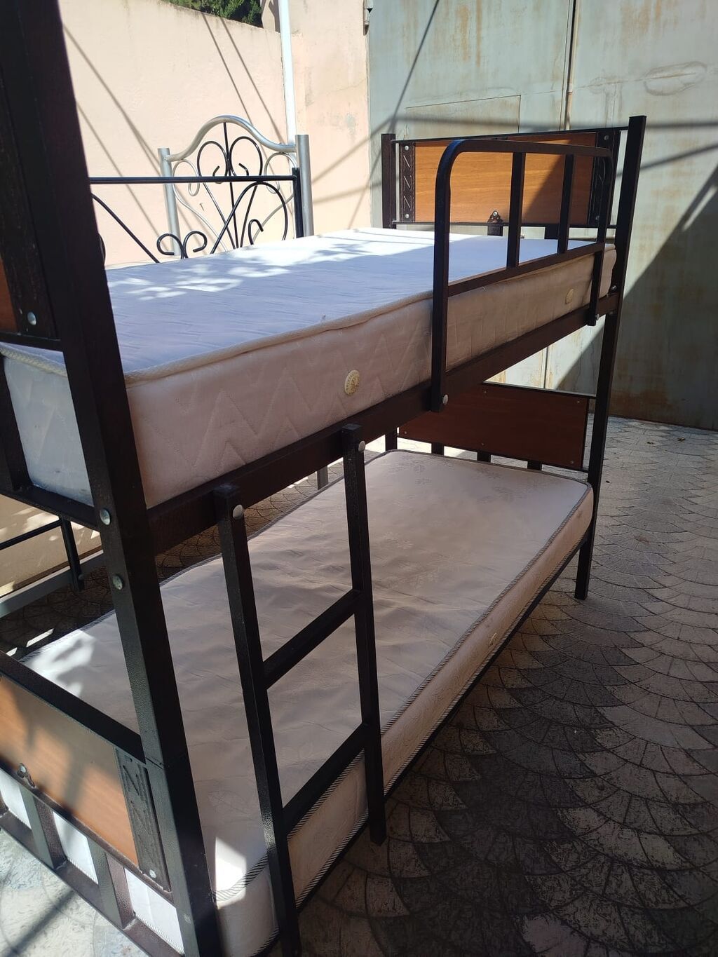 Metal çərçivəli iki mərtəbəli çarpayılar - Güclü metal konstruksiya — Mebel, Bakı (2)