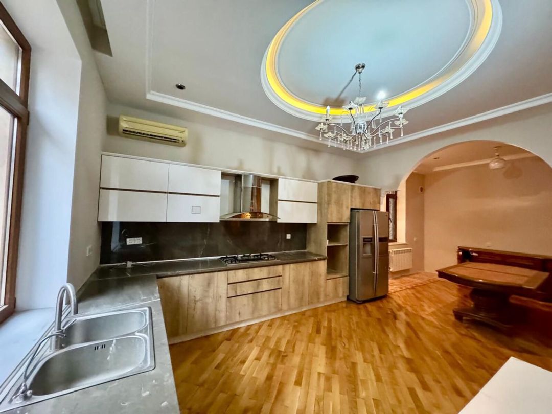 İcarəyə verilir 7 otaqlı ofis 800 m² — Ofis, Bakı (10)