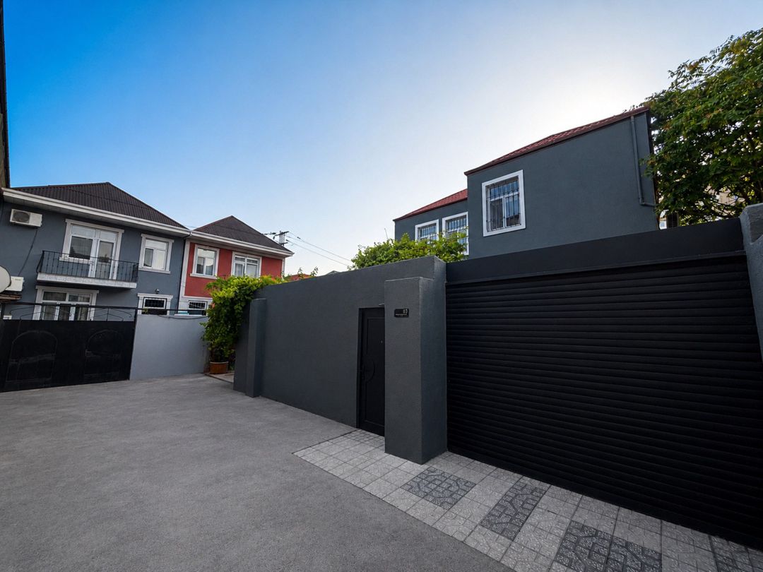 Satılır 4 otaqlı həyət evi/bağ evi 140 m² — Ev, villa, Bakı (2)