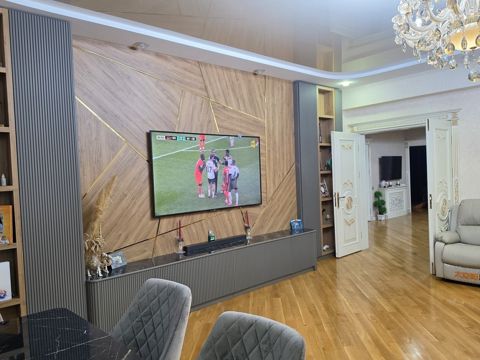 Satılır 3 otaqlı yeni tikili 175 m² — Bakı