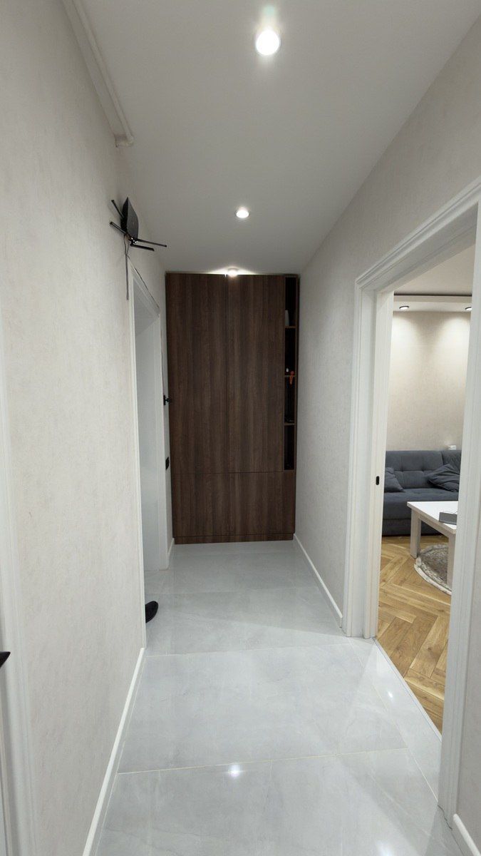 Satılır 2 otaqlı köhnə tikili 69 m² — Mənzil, Bakı (9)
