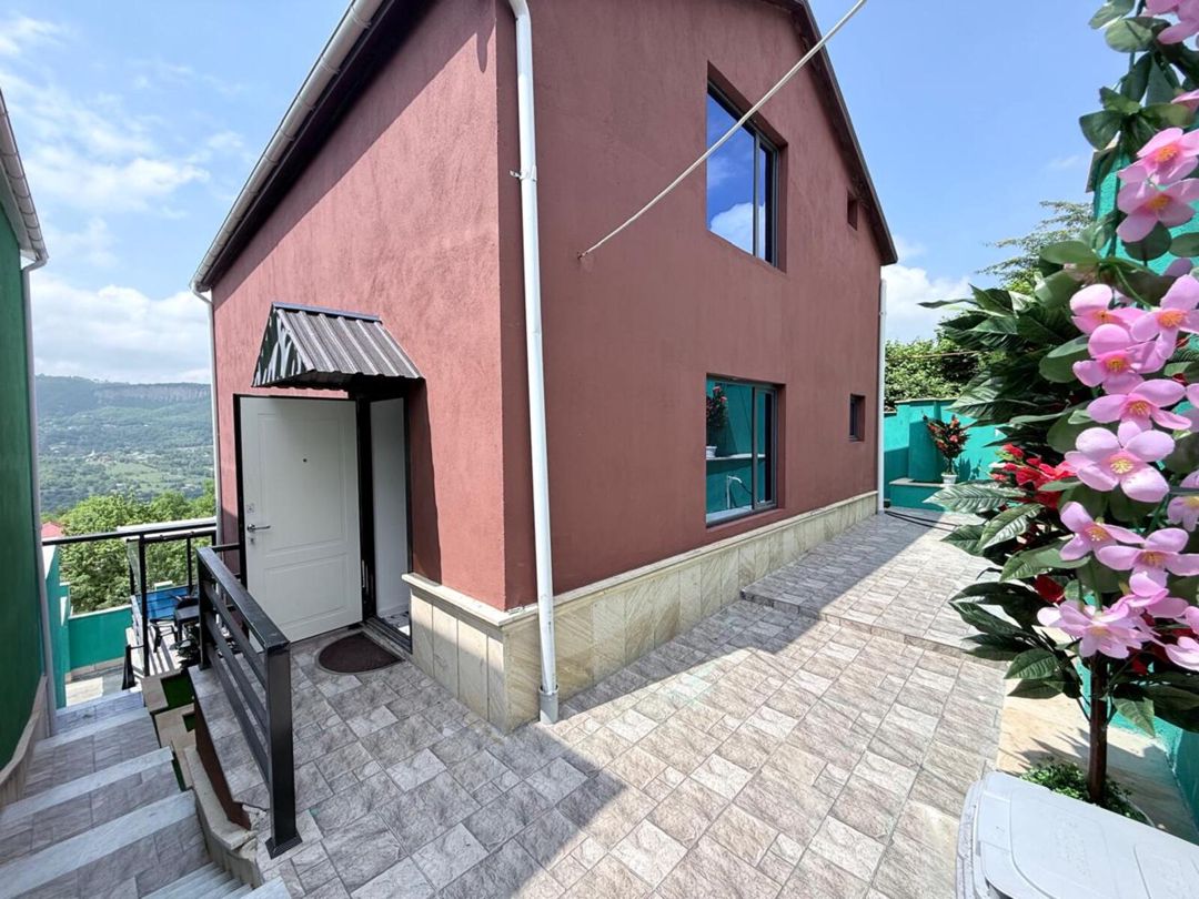 Satılır 4 otaqlı həyət evi/bağ evi 300 m² — Ev, villa, Quba (7)