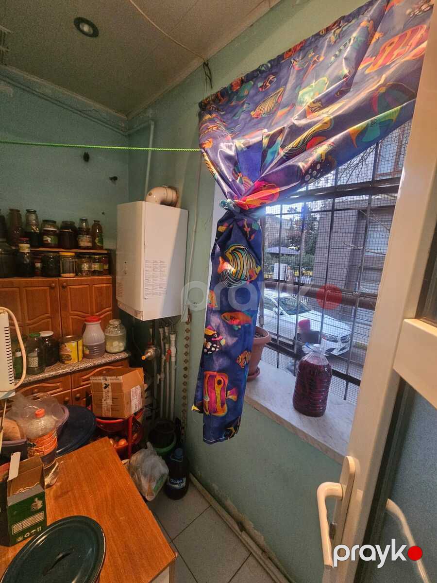 Satılır 2 otaqlı köhnə tikili 60 m² — Mənzil, Bakı (10)