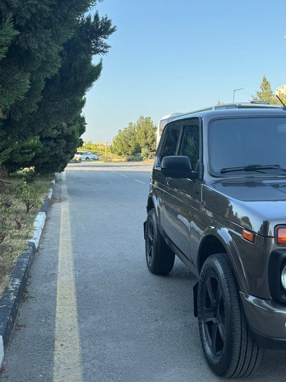 Lada (VAZ) Niva, 1.7 L, 2022 il, 57 000 km — Avtomobillər, Bakı (3)