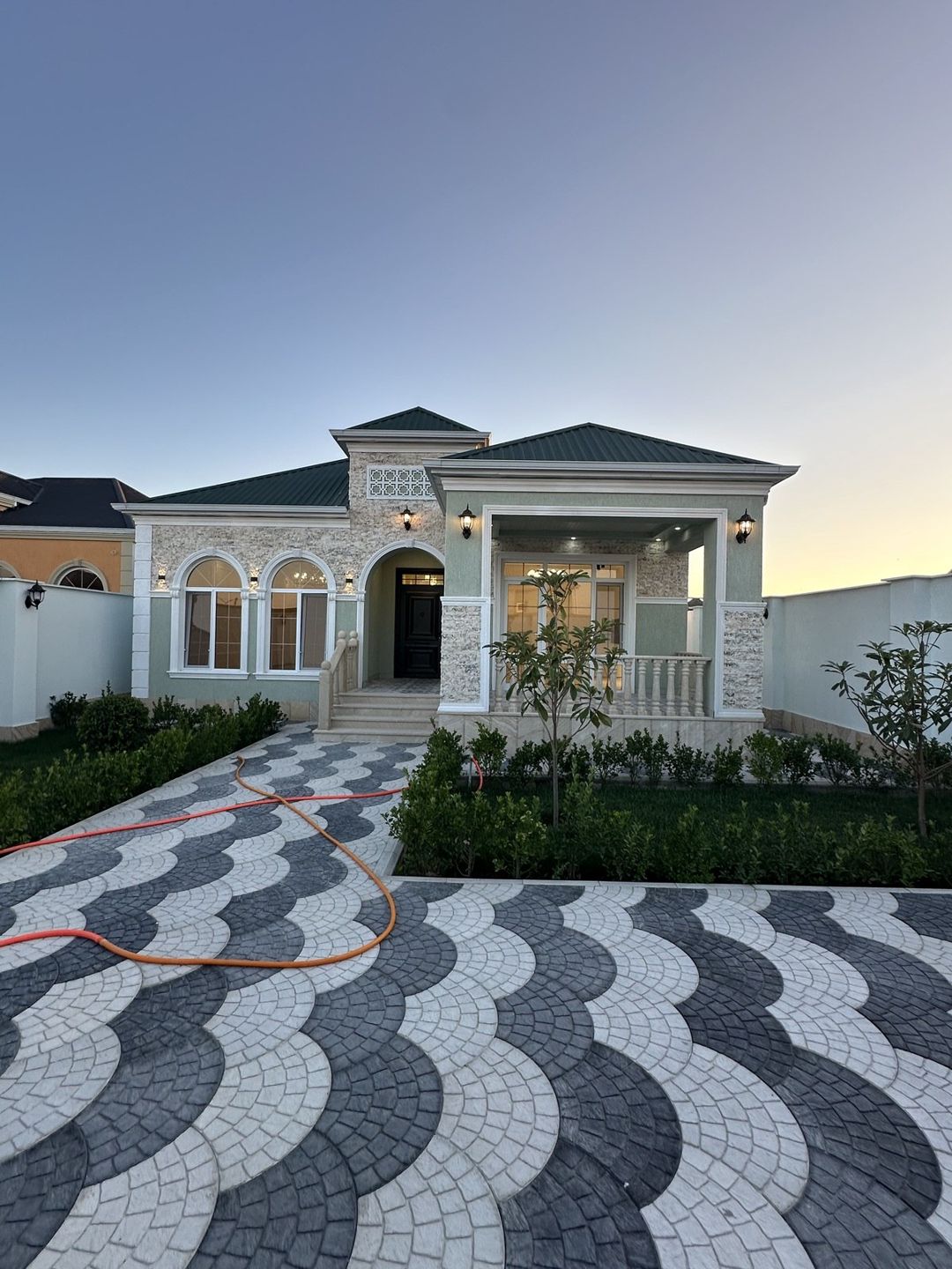 Satılır 4 otaqlı həyət evi/bağ evi 145 m² — Ev, villa, Bakı (4)